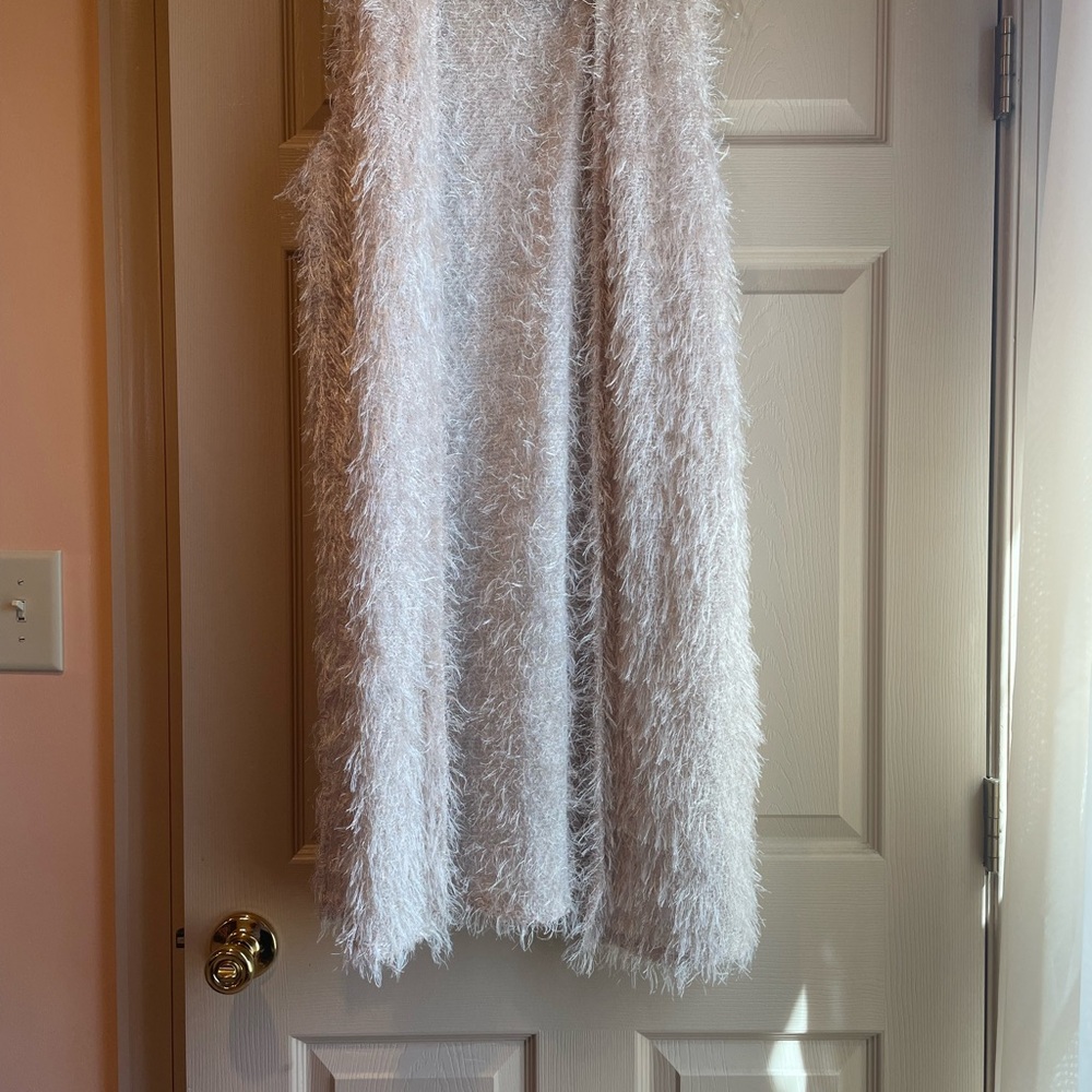 SJS Elegant Cream Fuzzy Open Front Sleeveless Cardigan, Size‎ L